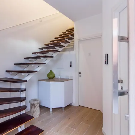 P&m Belvedere Konukevi 3*