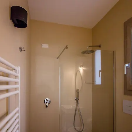 P&m Belvedere Konukevi Olbia